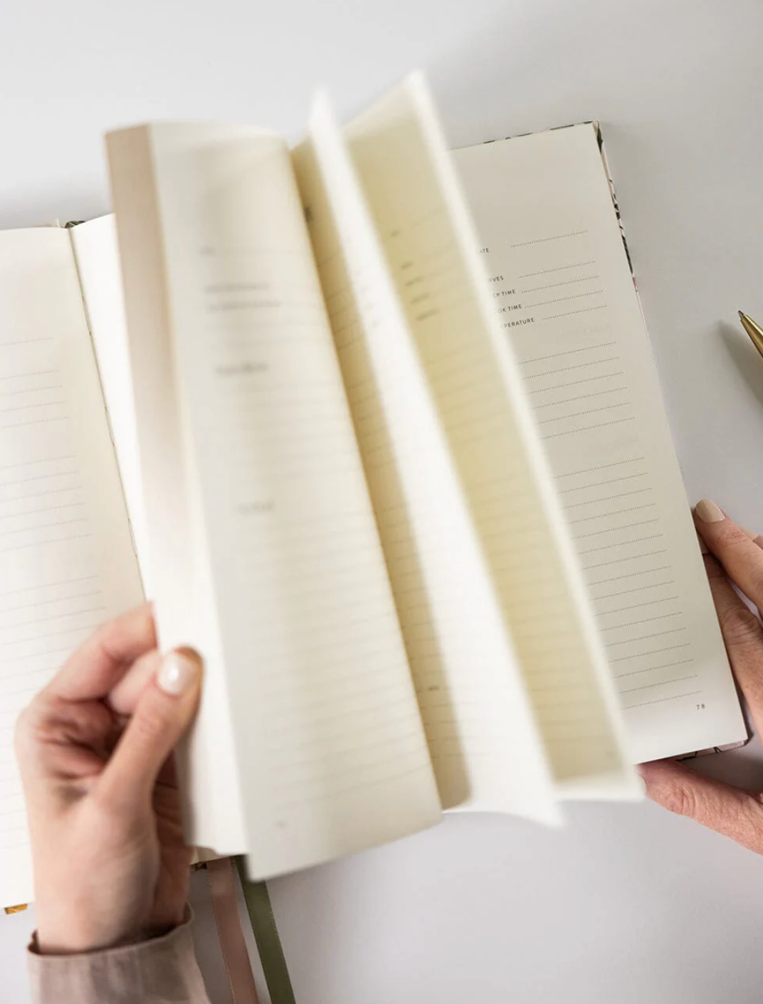 Bespoke Recipe Journal - Cockatoo