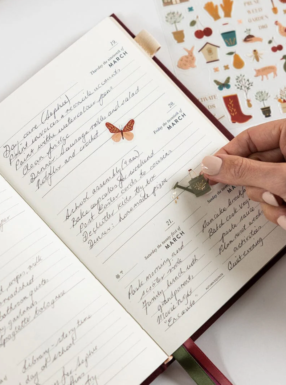 Bespoke 2026 Petite Linen Bound Planner - Mulberry