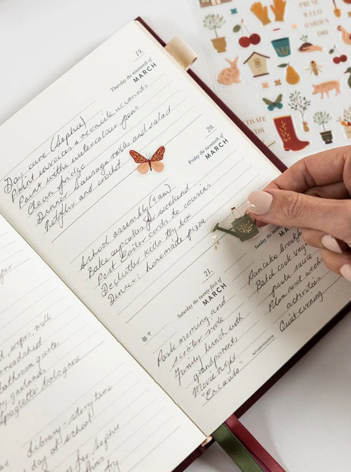 Bespoke 2026 Petite Linen Bound Planner - Mulberry