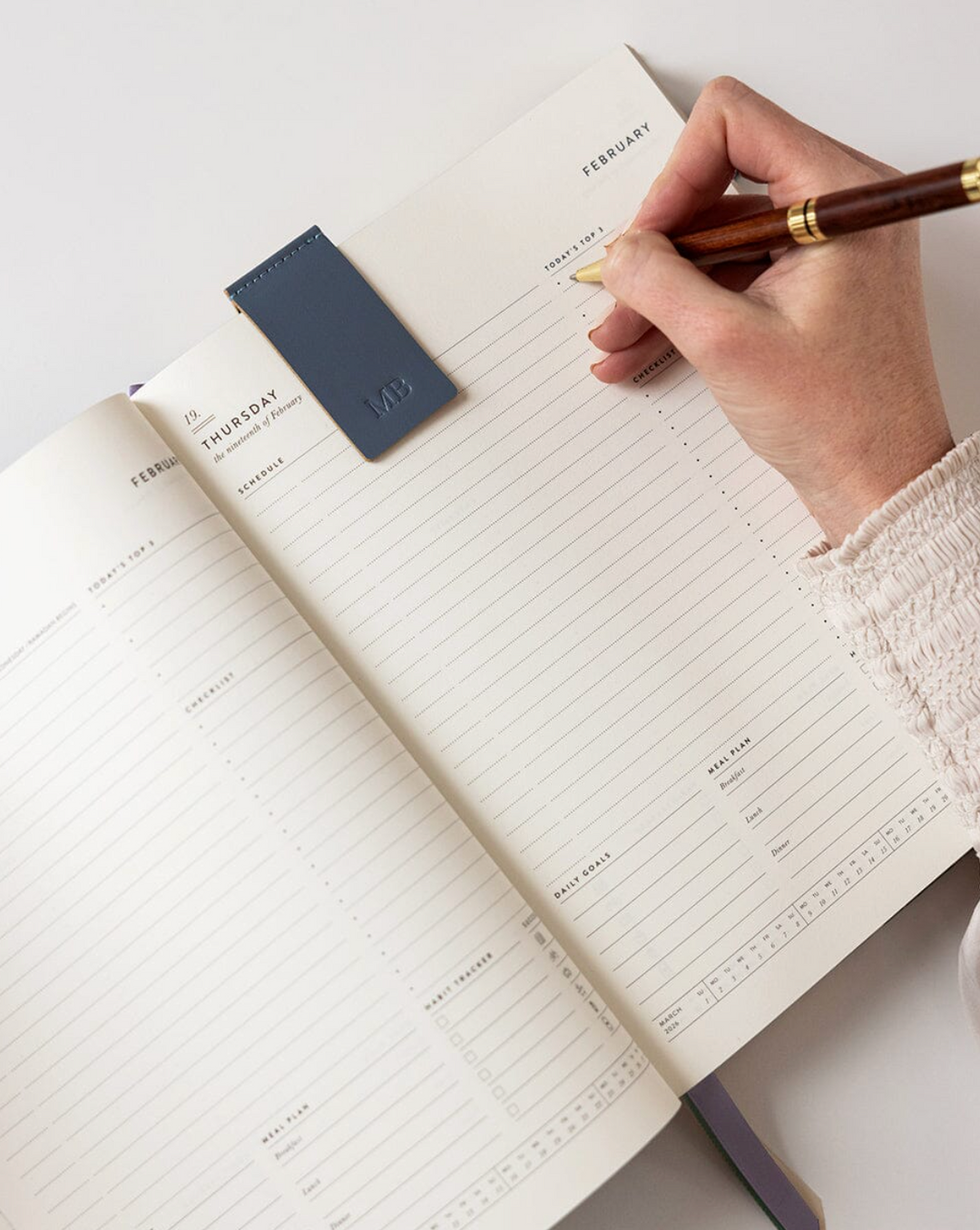 Bespoke 2026 Day to a Page Large Linen Bound Planner - Indigo Haven