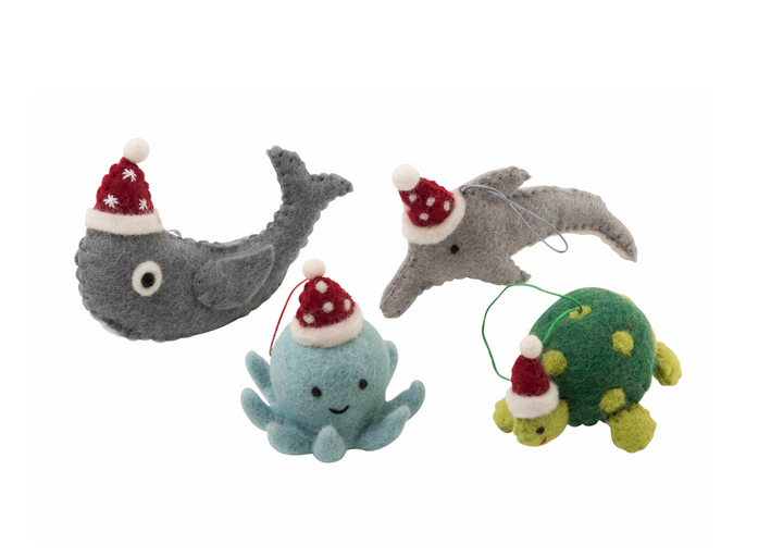 Felt Christmas Decoration - Octopus w hat
