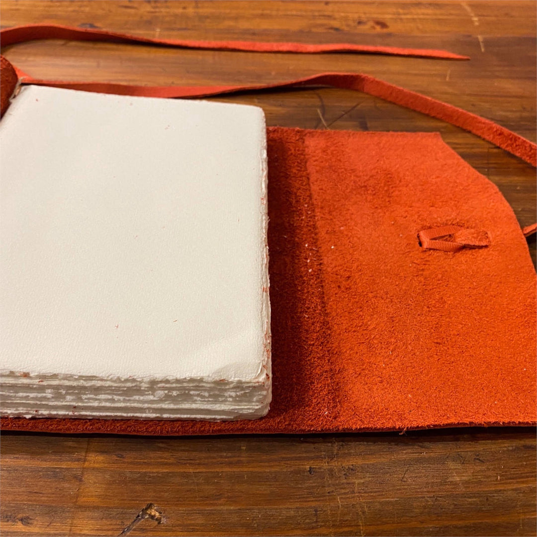 Medioevo Leather Journal - Red Medium