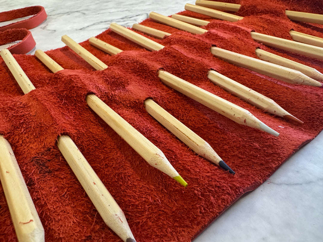 Manufactus Leather Pencil Wrap - Red