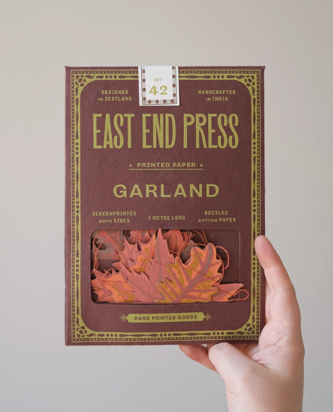 East End Decorative Garland 3m Long - Autumn leaves