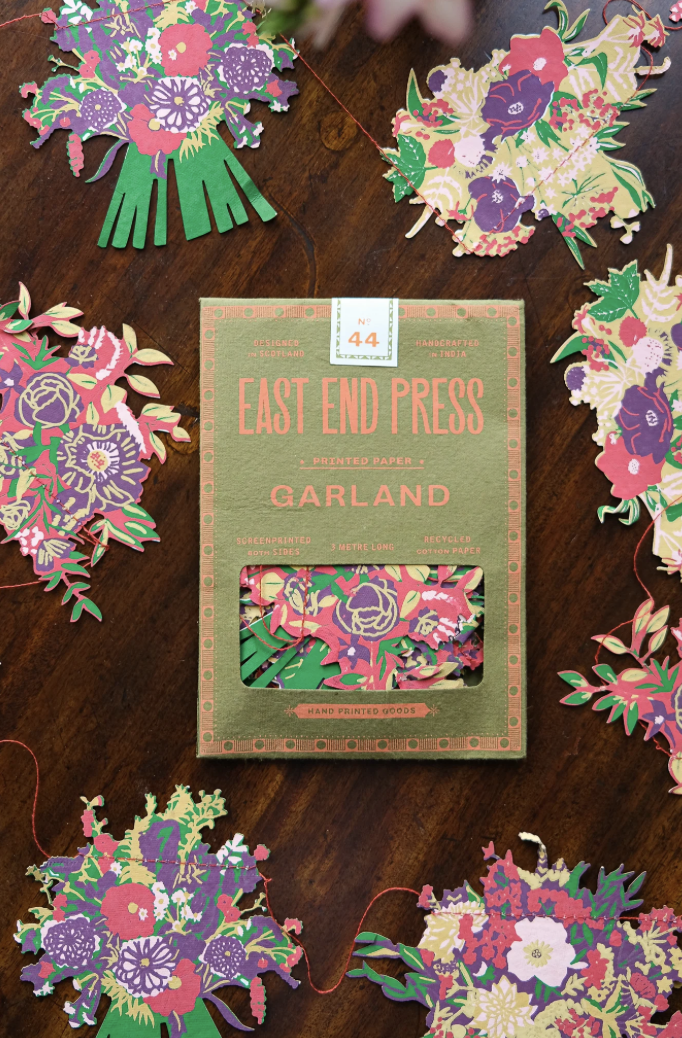 East End Decorative Garland 3m Long -  Bouquet