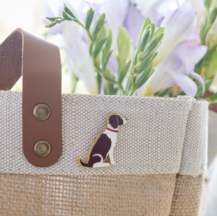 Dog Pin - Springer Spaniel Liver & White
