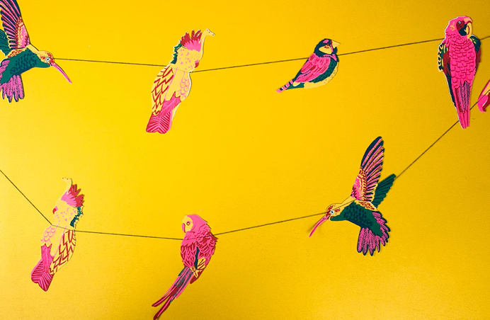 East End Decorative Garland 3m Long - Tropical Birds