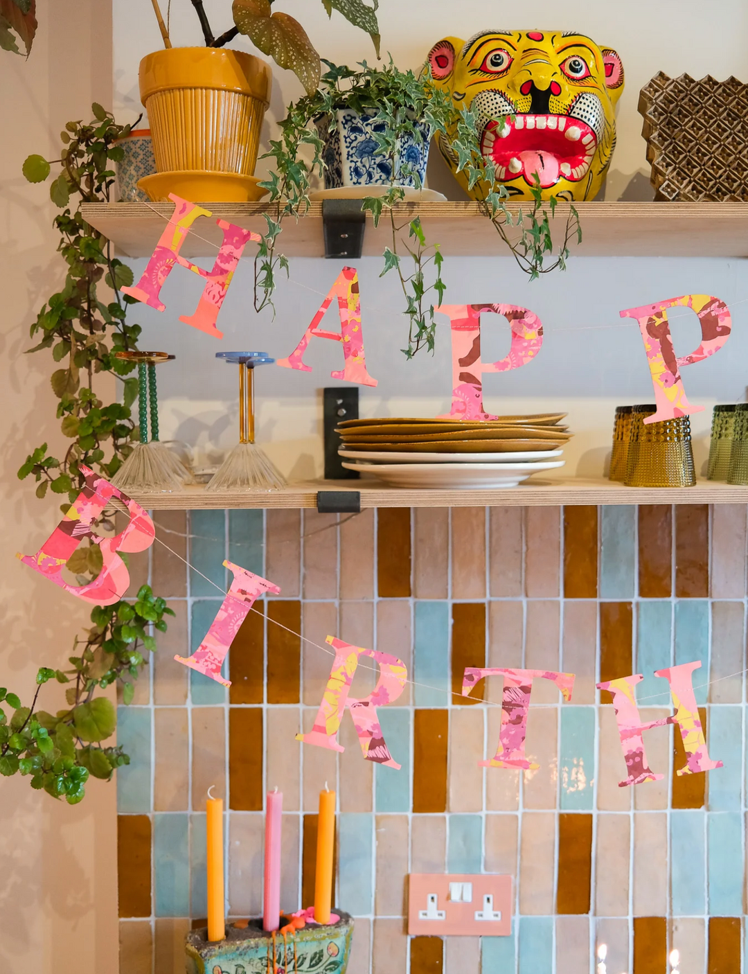 East End Decorative Garland 3m Long - Happy Birthday Red