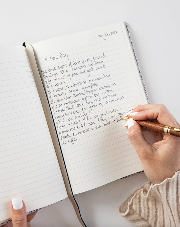 Bespoke Linen Lined Journal - Bluebloom Ivy