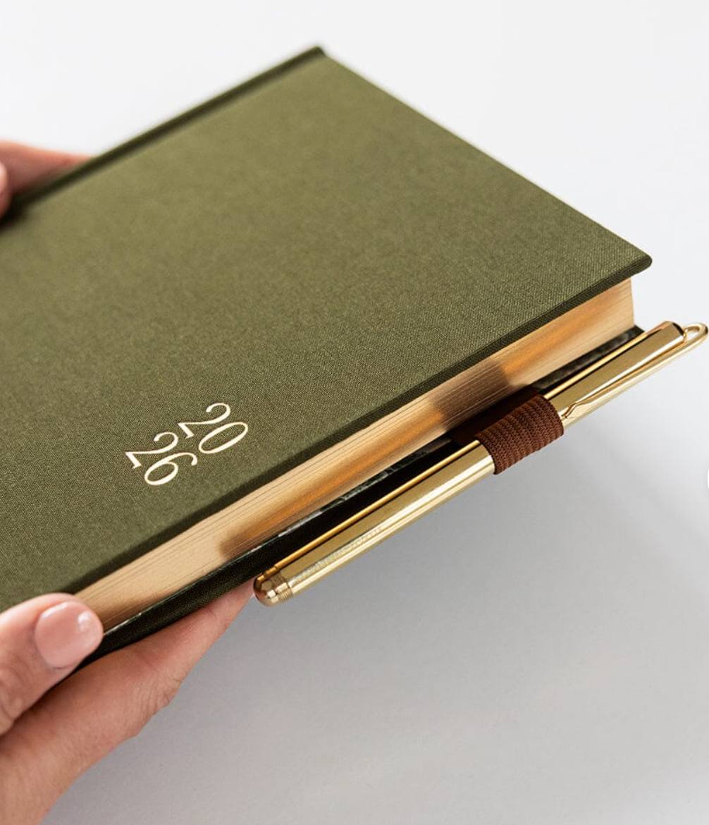 Bespoke 2026 Desktop Linen Bound Planner - Hunter Green