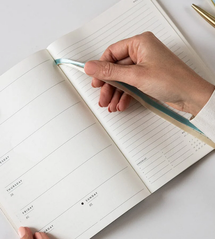Bespoke 2026 Weekly Planner Notebook - Ivory Garden