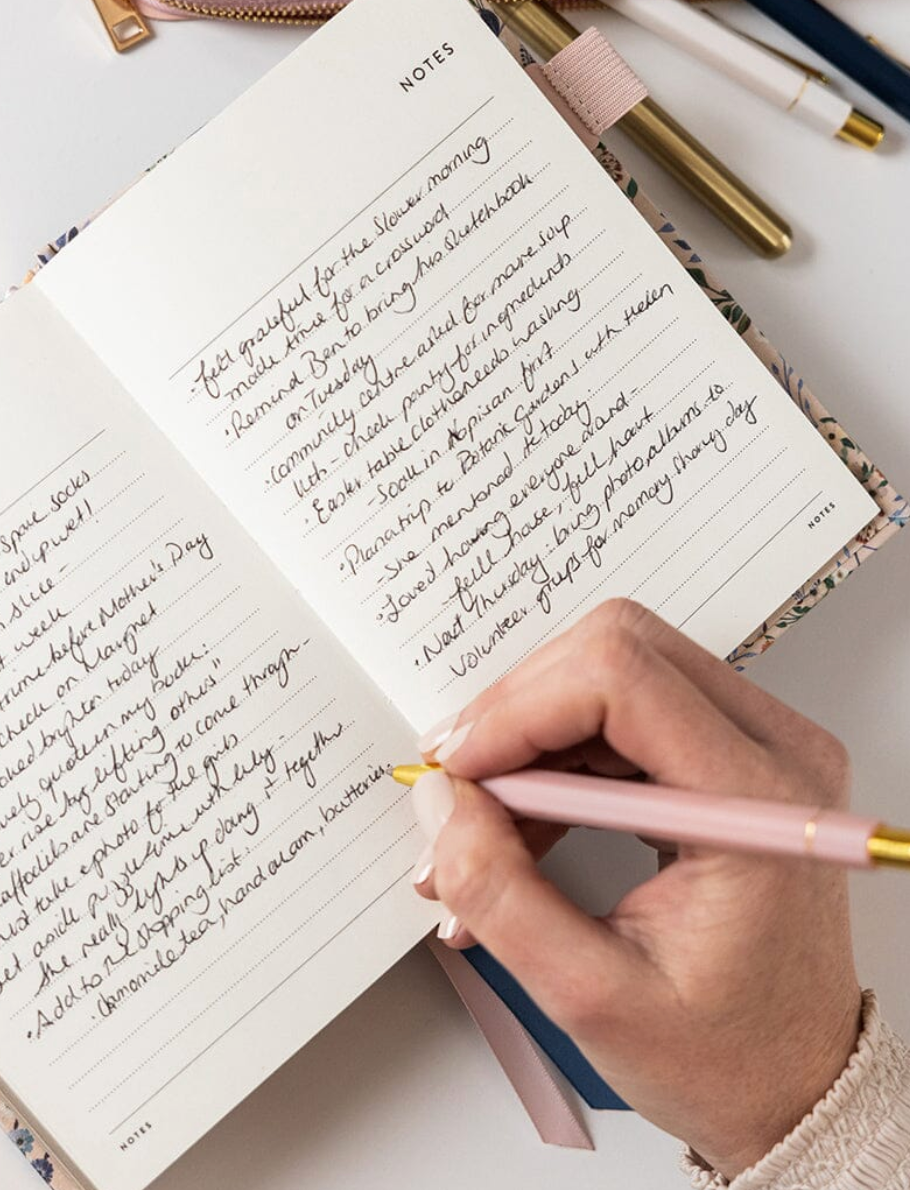 Bespoke 2026 Day to a Page Linen Bound Planner - Bluebuds