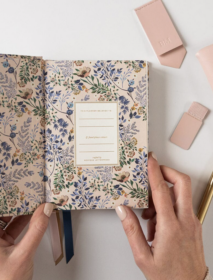 Bespoke 2026 Day to a Page Linen Bound Planner - Bluebuds