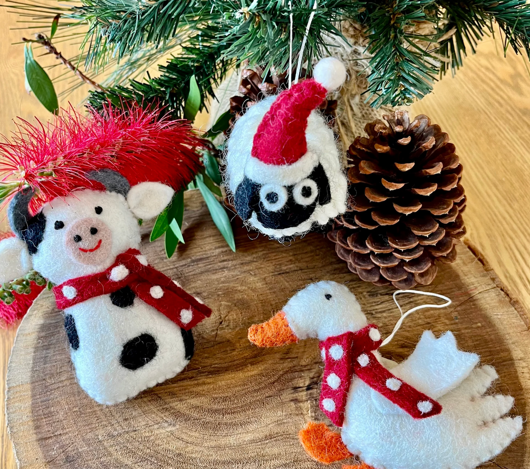 Felt Christmas Decoration - Woolly sheep-black