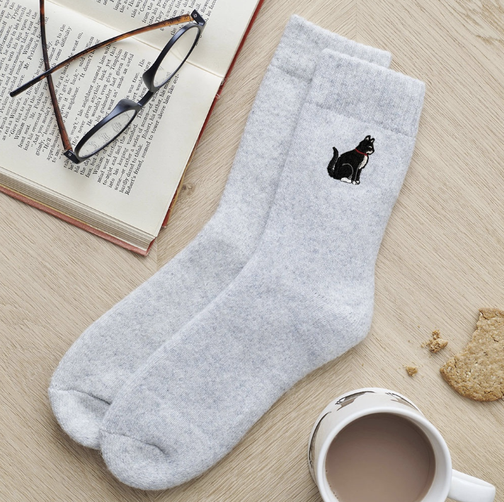 Sweet William Socks - Black & White Cat