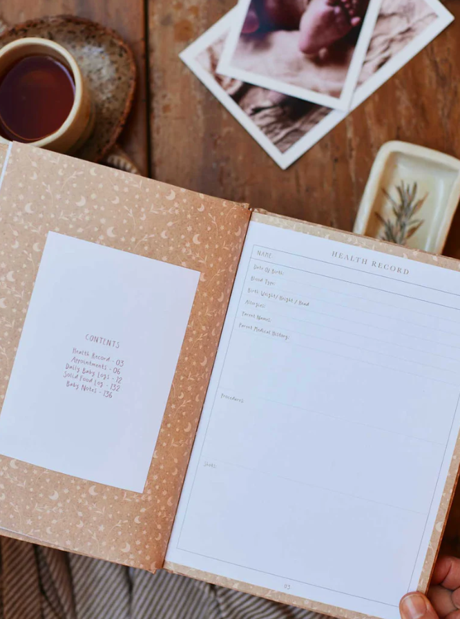 Baby Tracker Journal - Oatmeal