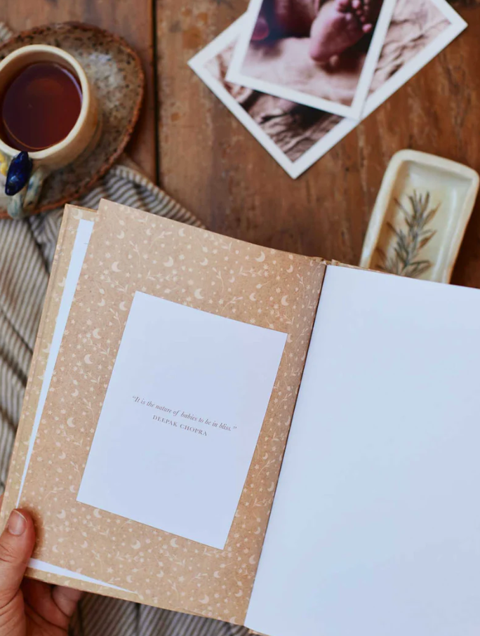 Baby Tracker Journal - Oatmeal